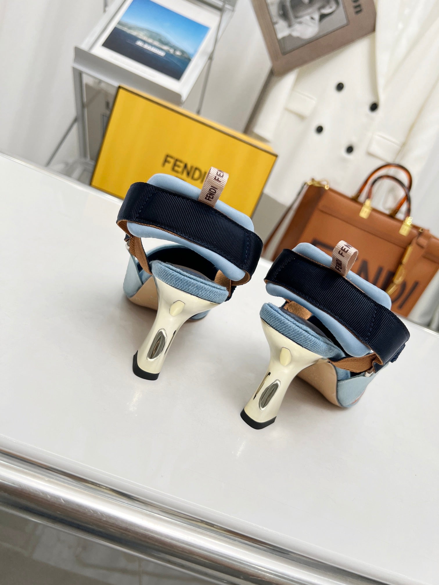F  leather pumps