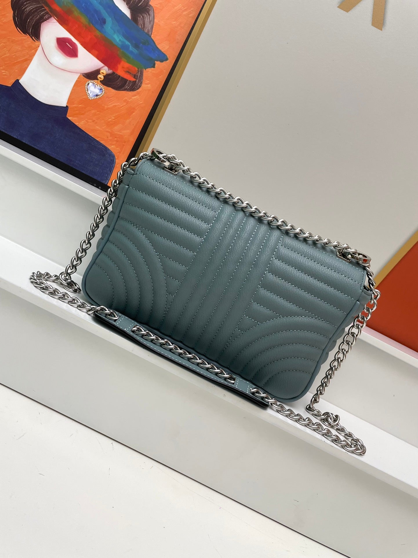 PRA* chain bag