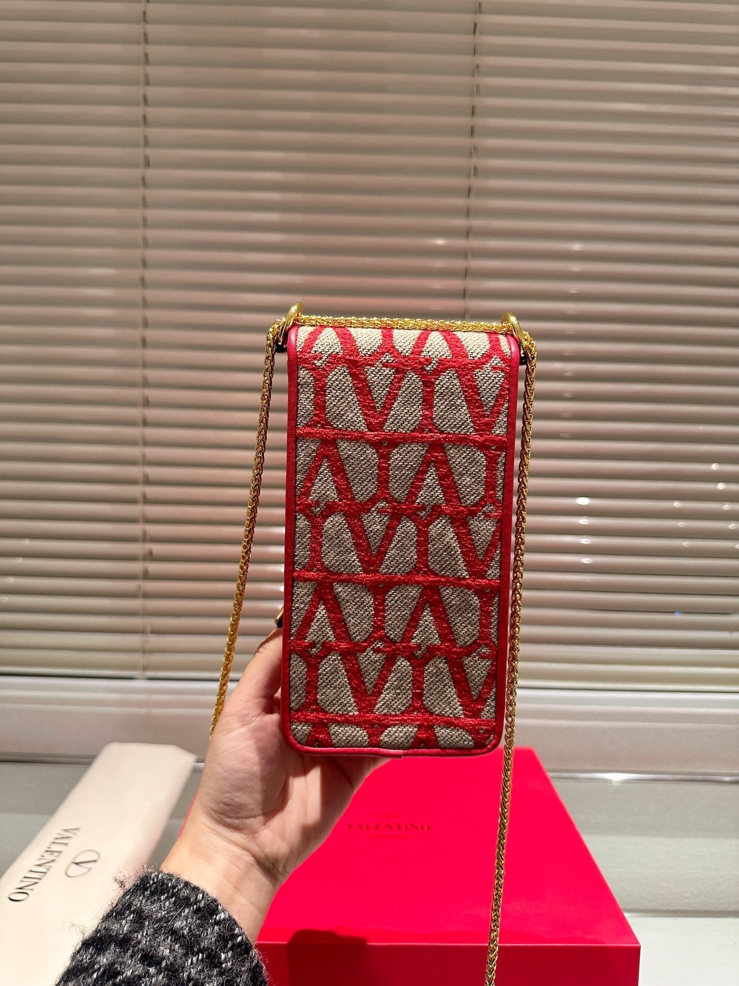 BAL* Letter bag