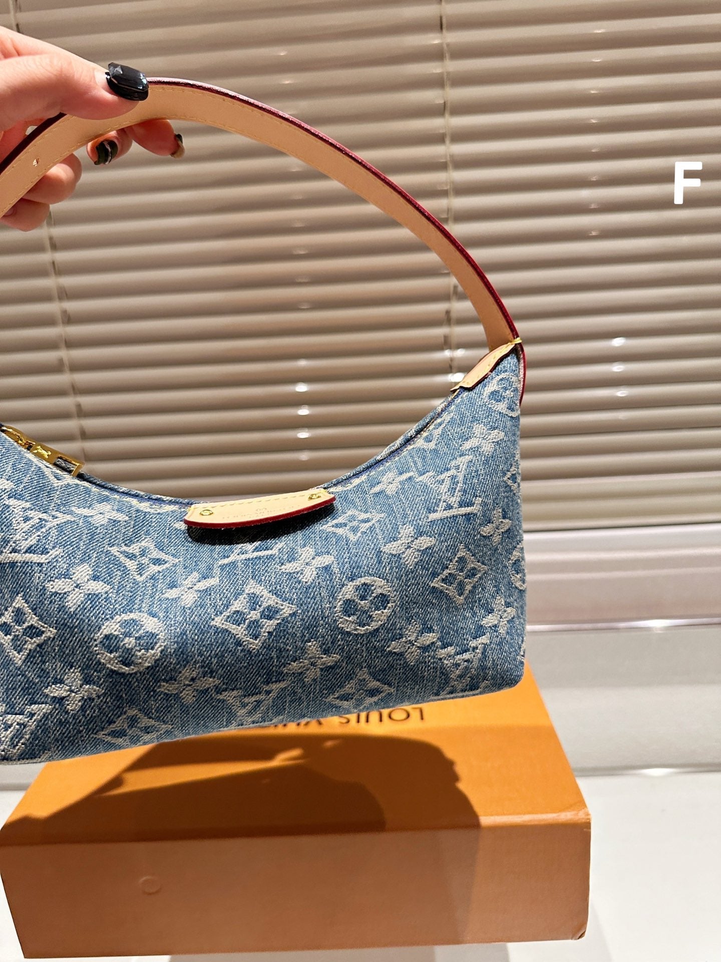 LOU* new denim lunch box bag