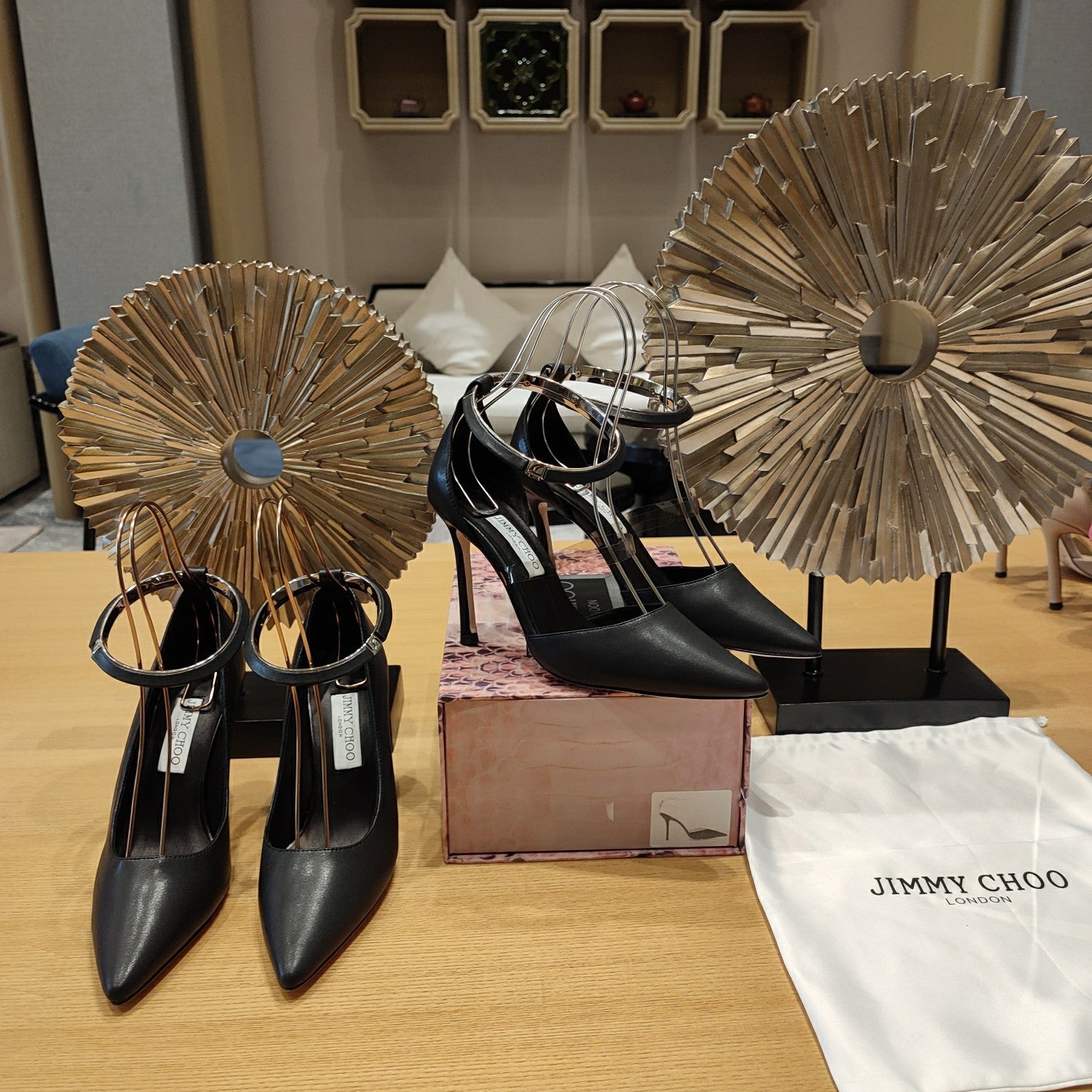 JIMM* 24 VARENNE AVENUE Sandals 1:1 VIP