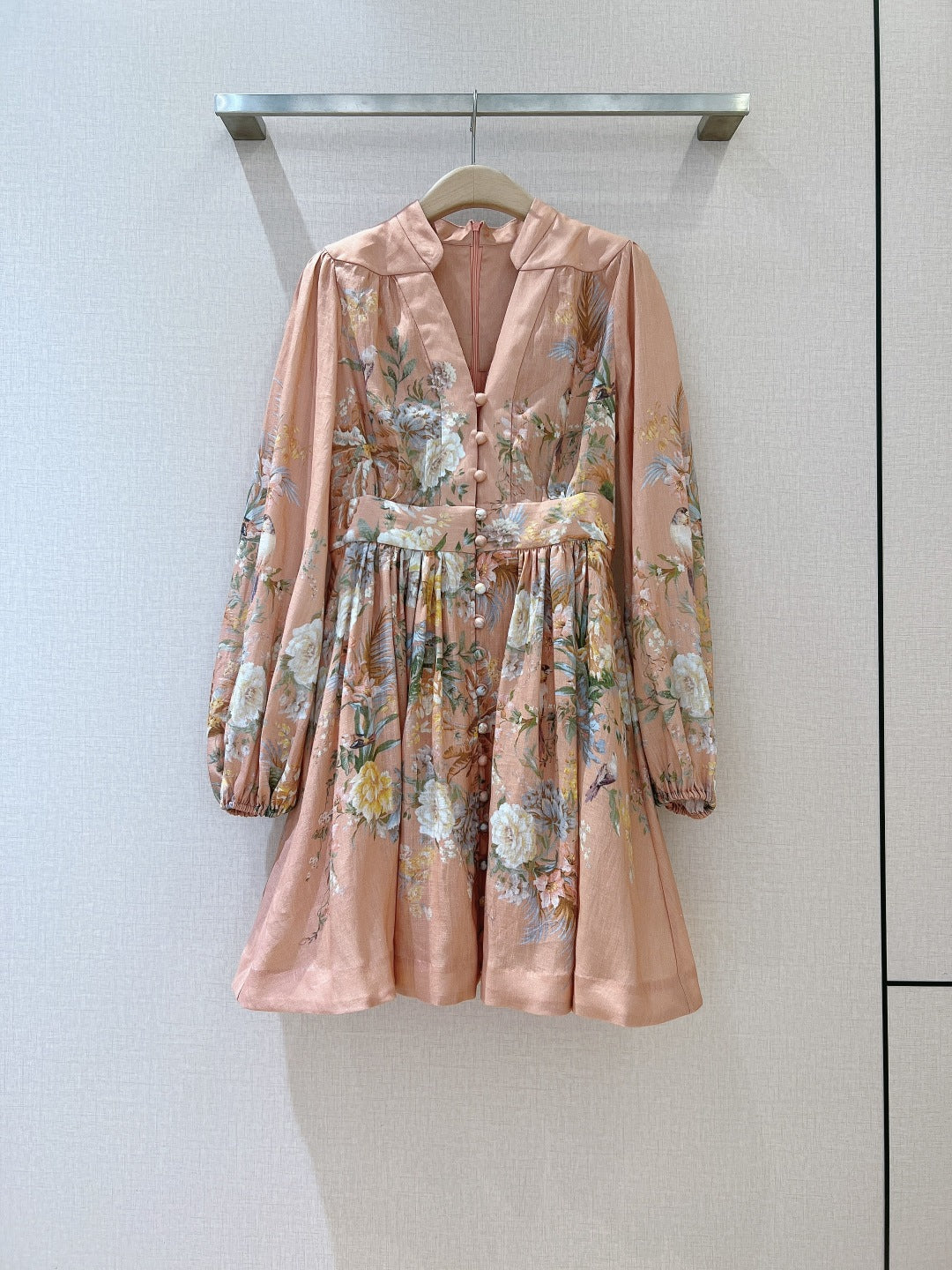 ZIMMERM* Deep V-neck long-sleeved dress