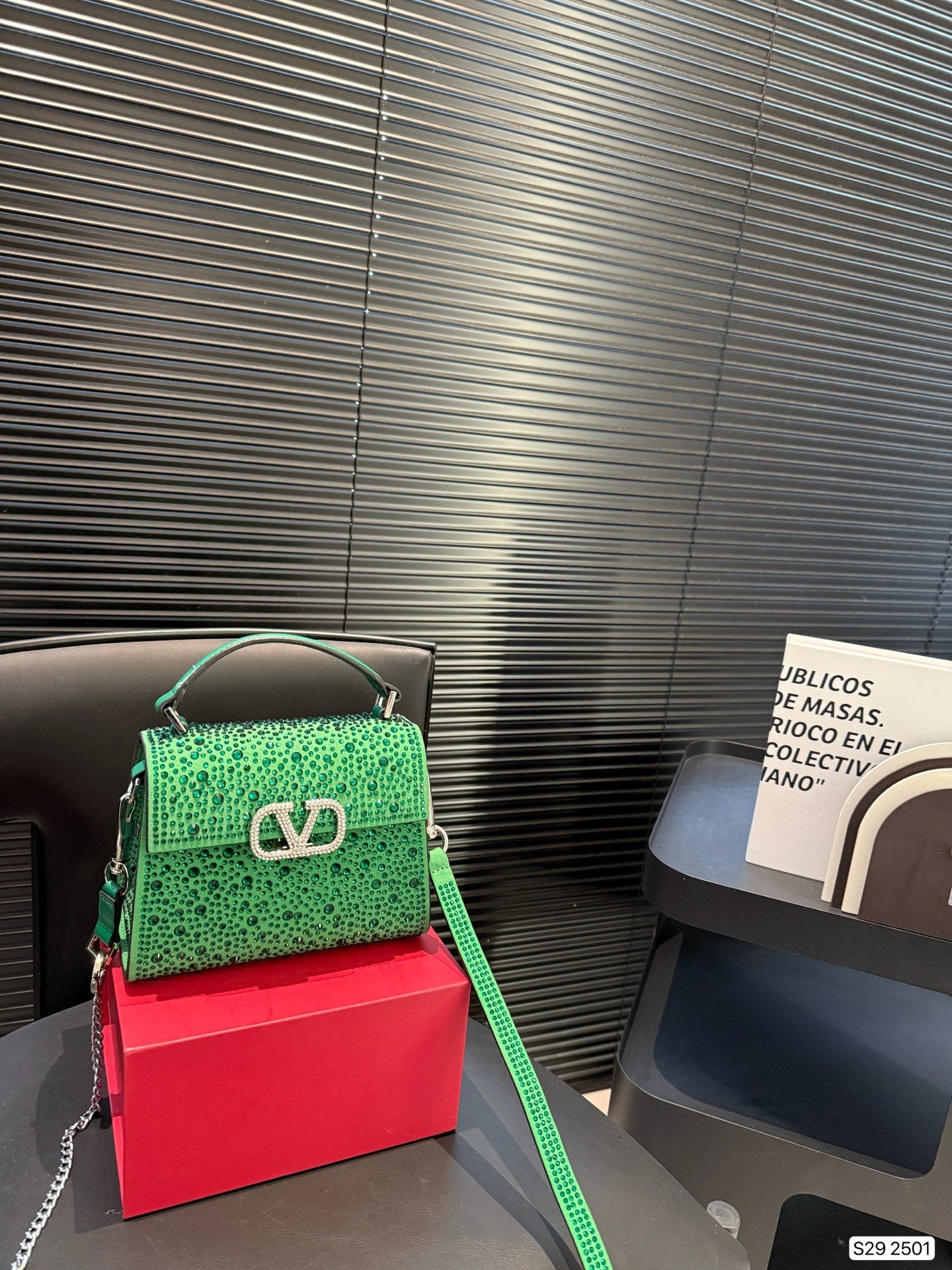 Valenti* 25SS diamond tote bag