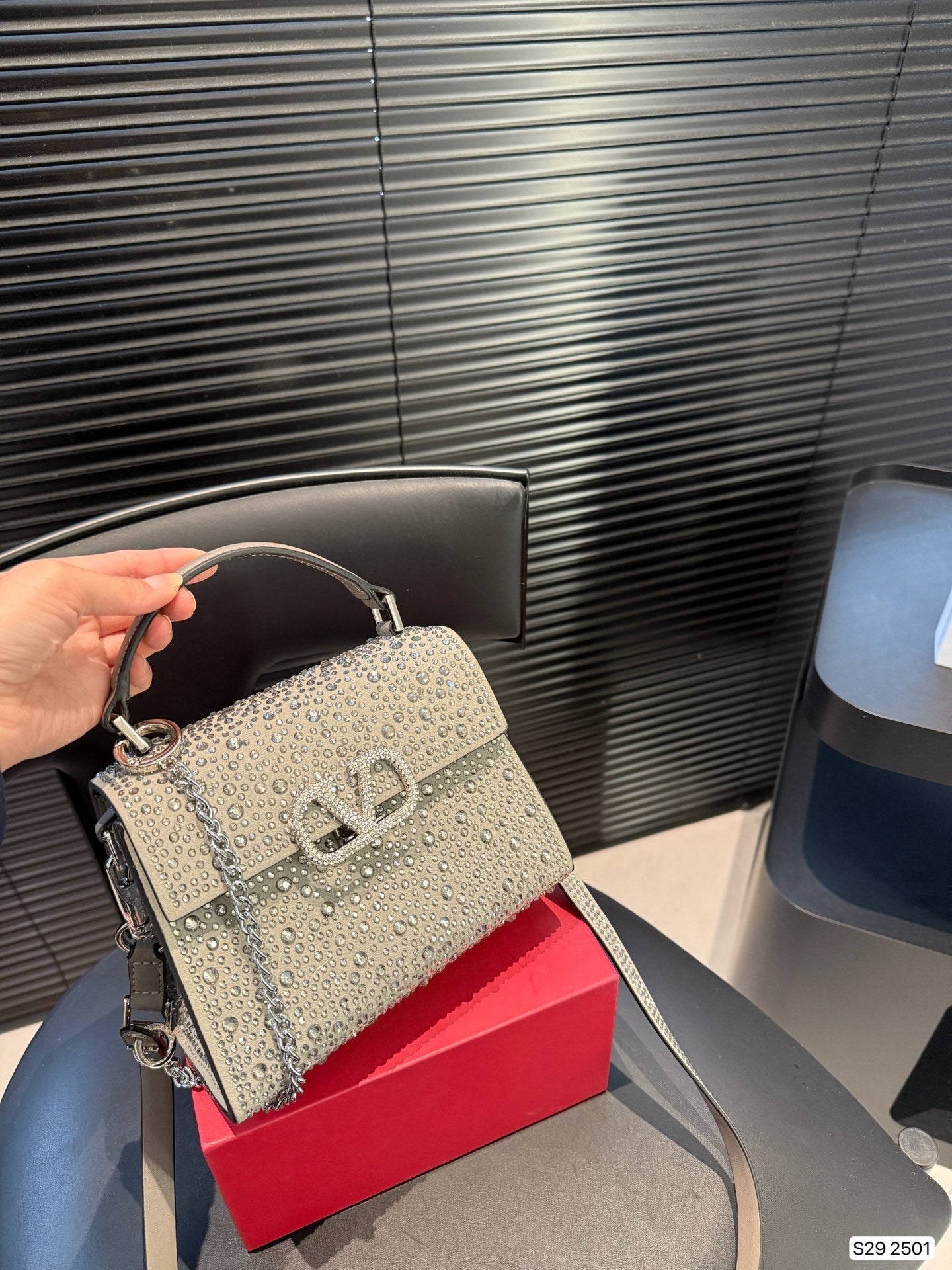 Valenti* 25SS diamond tote bag