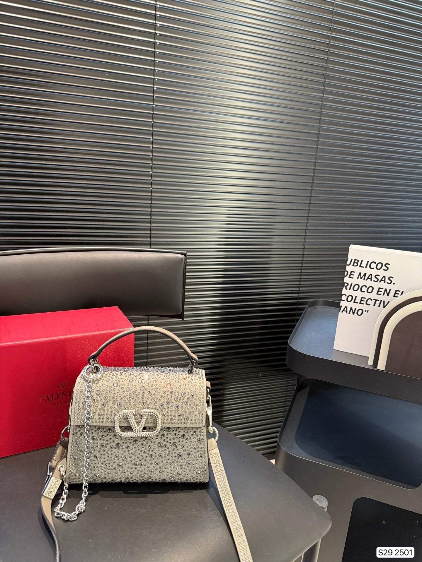 Valenti* 25SS diamond tote bag