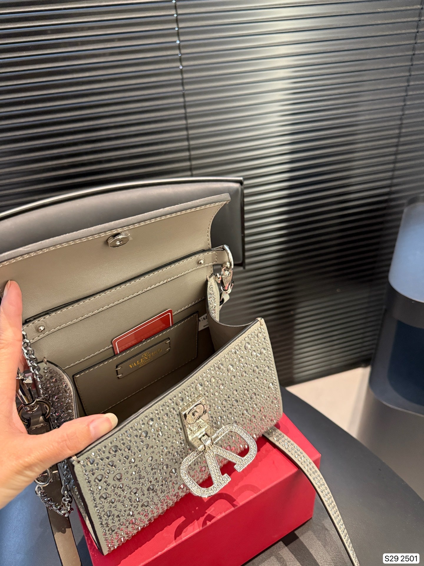 Valenti* 25SS diamond tote bag