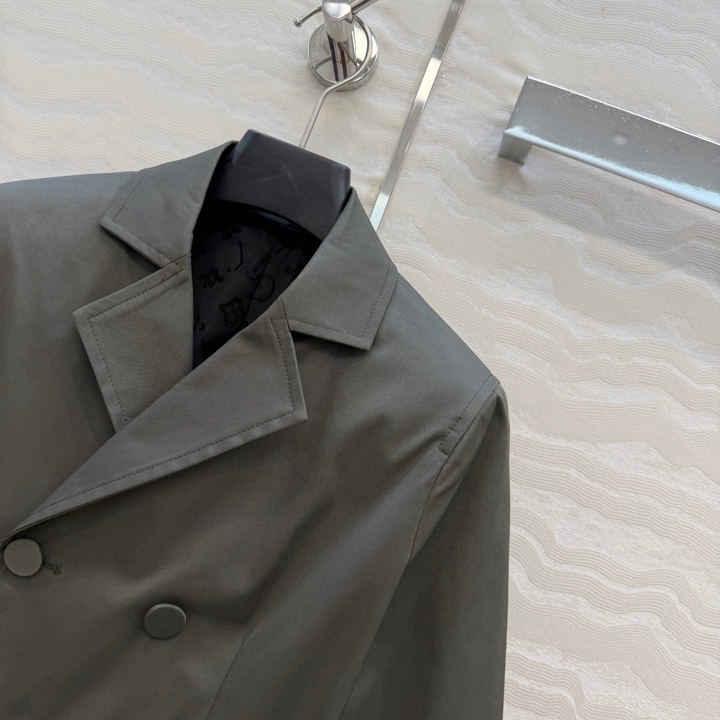 LV 26SS double-breasted suit