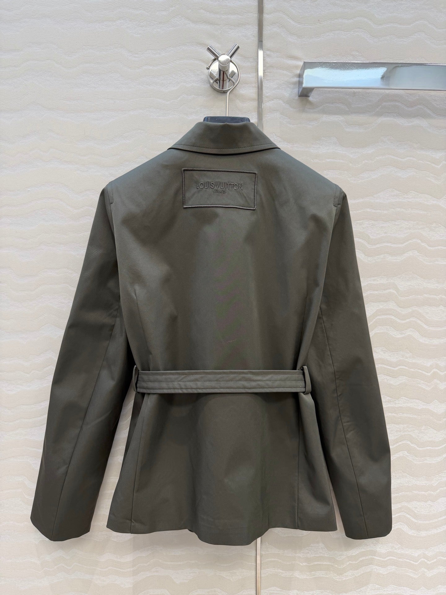 LV 26SS double-breasted suit
