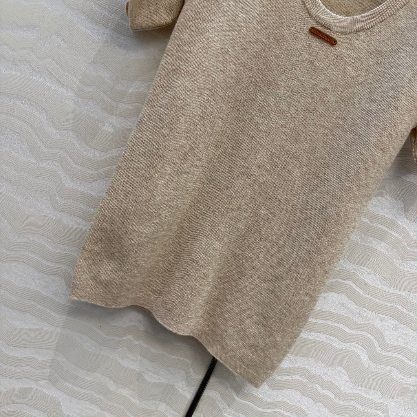 MIU V-neck fitted knitted top
