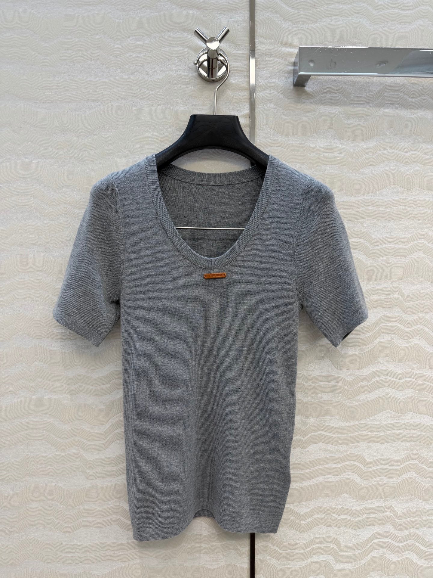 MIU V-neck fitted knitted top
