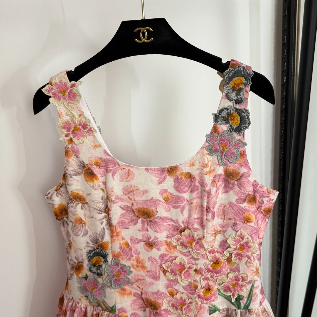 2026SS Heavy-Embellishment Pleated Dress with 3D Floral Embroidery
