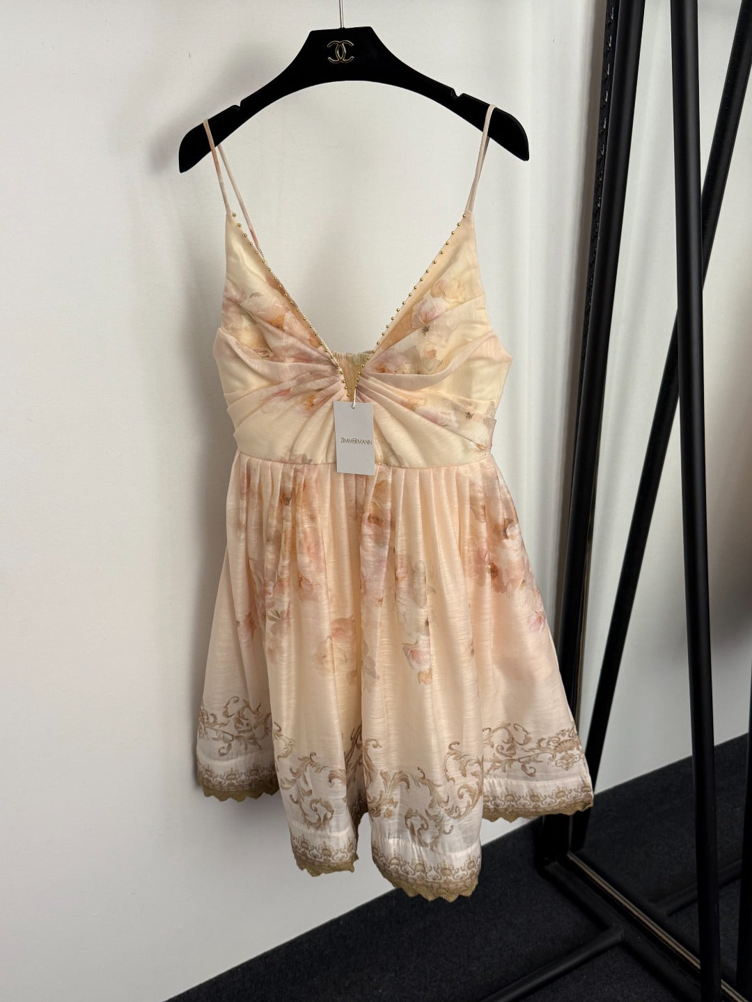 Elegant Floral-Print V-Neck Spaghetti-Strap Dress