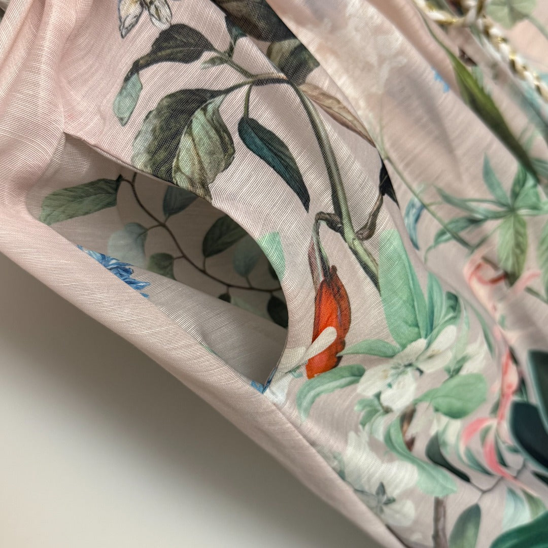 Lace-Embroidered, Color-Blocked Floral Dress — Elegant Printed, Waist-Cinching Dress