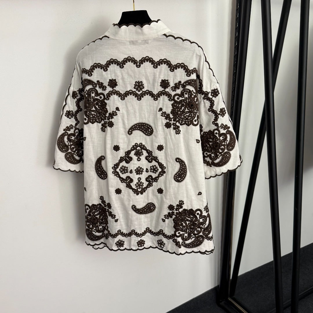 Water-Soluble Floral Embroidery Shirt + High-Waisted Shorts