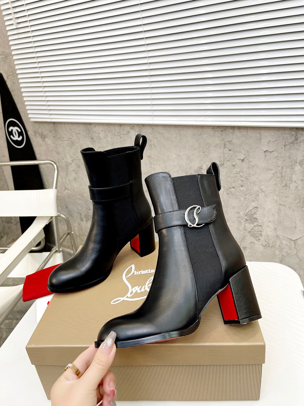Christi** Loubout** new leather thick-heeled thick-soled boots VIP1:1