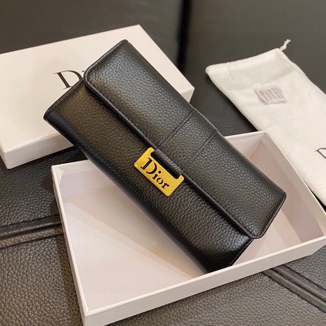 D new simple wallet