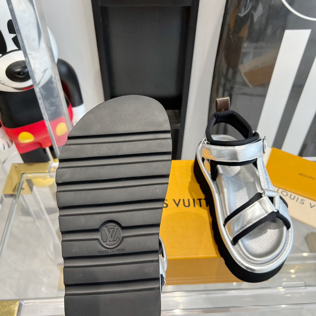 Super cool L new sandalsVIP1:1