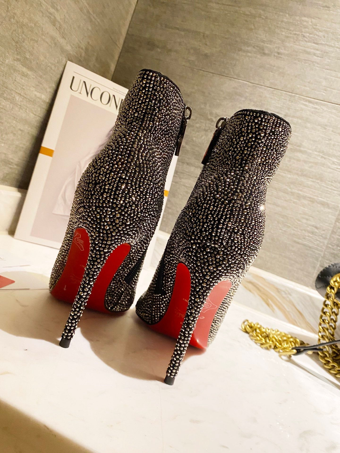Christi** Loubout** new full diamond VIP1:1